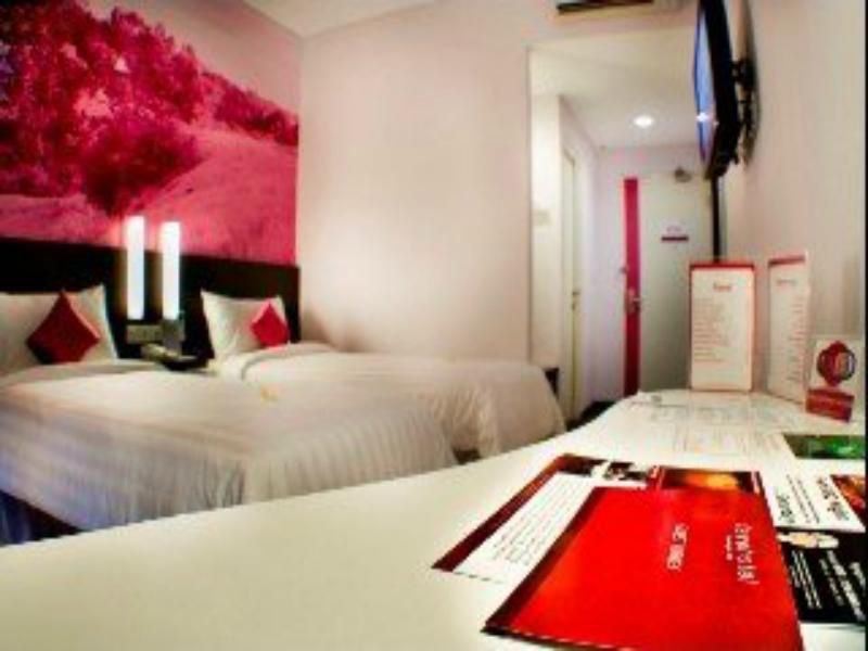 Primera Hotel Seminyak Εξωτερικό φωτογραφία