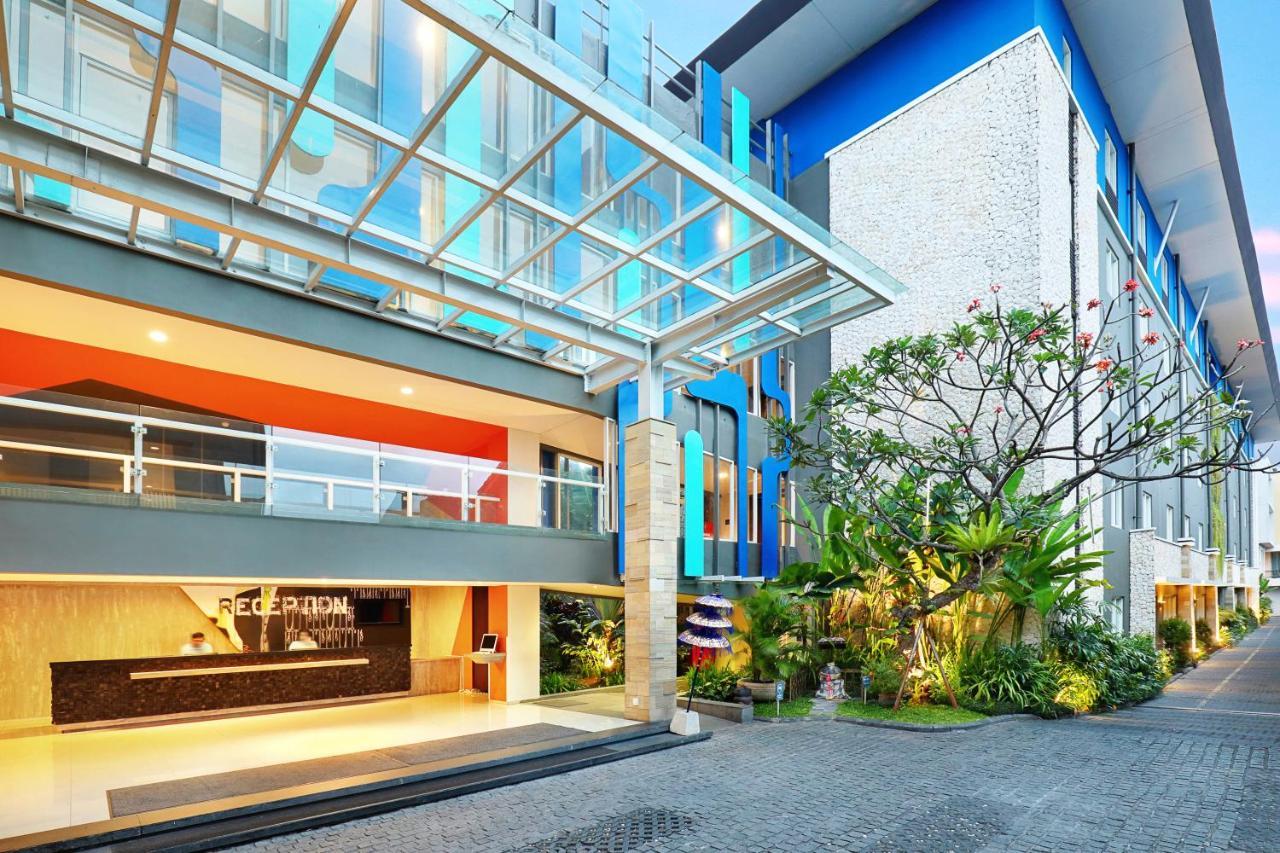 Primera Hotel Seminyak Εξωτερικό φωτογραφία
