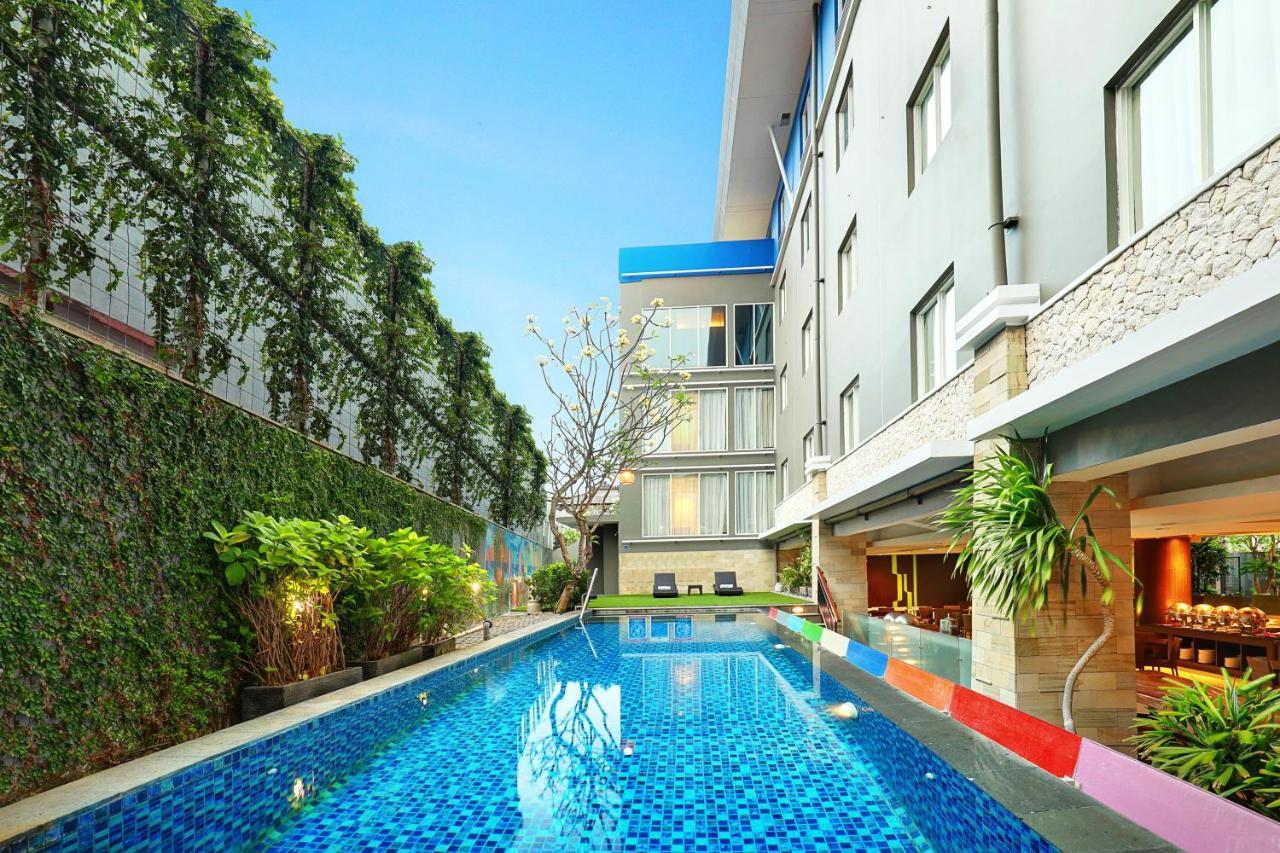 Primera Hotel Seminyak Εξωτερικό φωτογραφία